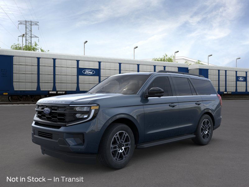 new 2025 Ford Expedition car, priced at $68,705