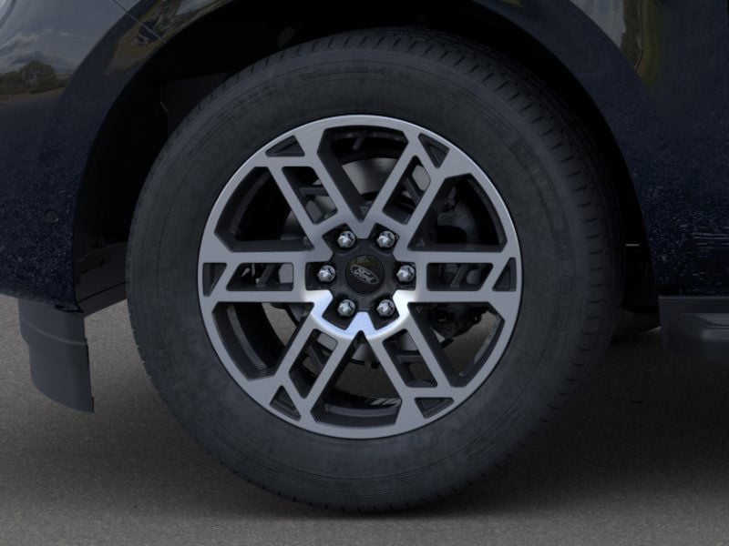 new 2025 Ford Expedition car, priced at $71,210
