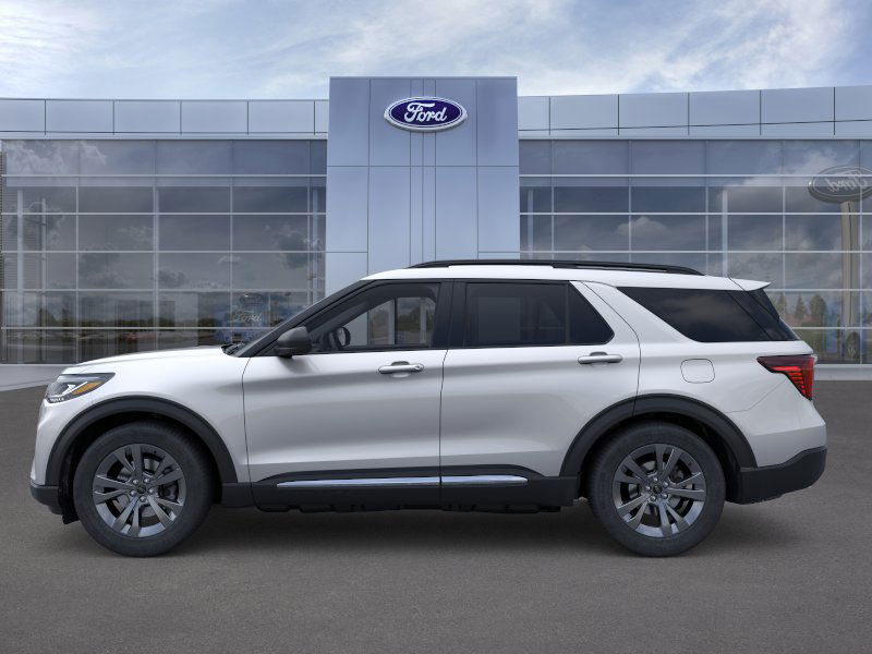 new 2025 Ford Explorer car