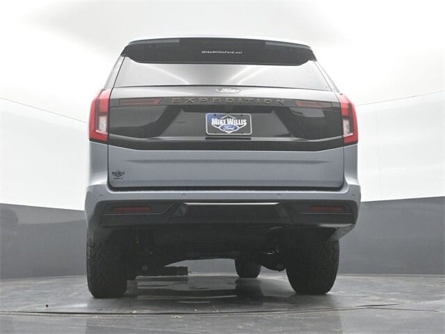 new 2025 Ford Expedition car, priced at $84,540