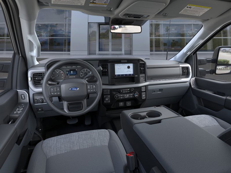 new 2025 Ford F-350 Super Duty car