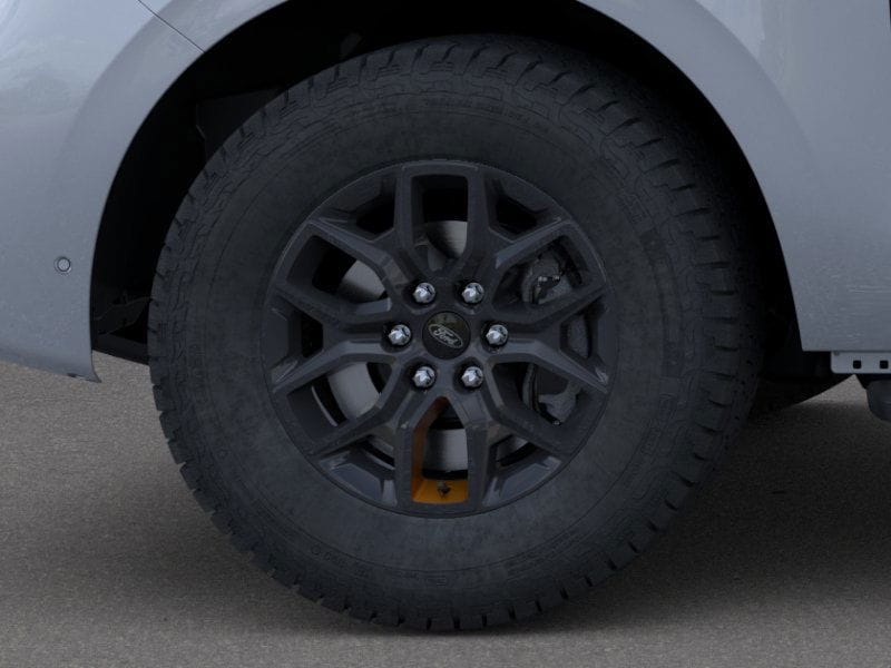 new 2025 Ford Expedition car, priced at $84,540
