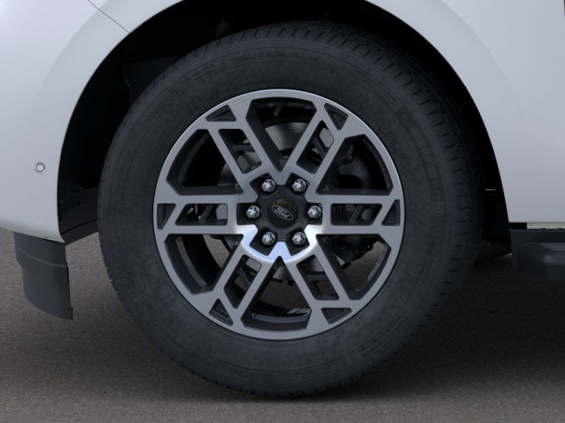 new 2025 Ford Expedition car, priced at $72,205