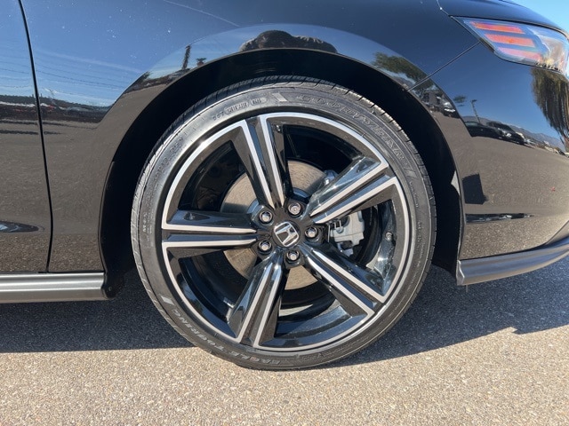 used 2025 Honda Accord Hybrid car, priced at $29,959