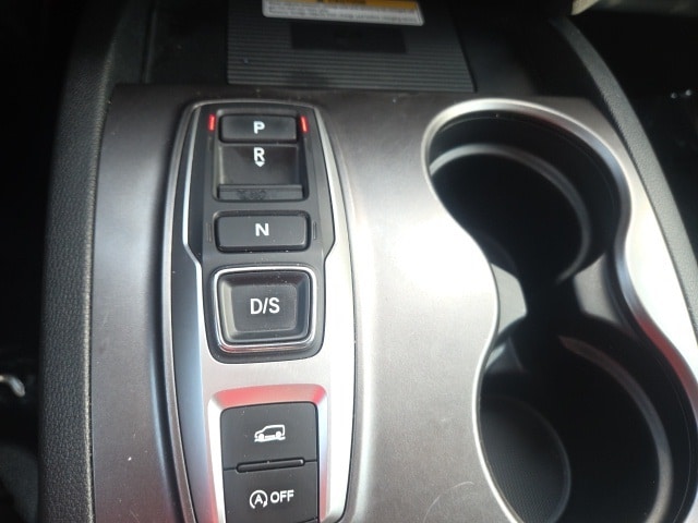 used 2022 Honda Pilot car, priced at $35,556