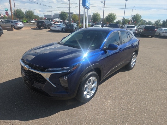 used 2024 Chevrolet Trax car, priced at $21,959