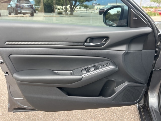 used 2023 Nissan Altima car, priced at $20,959