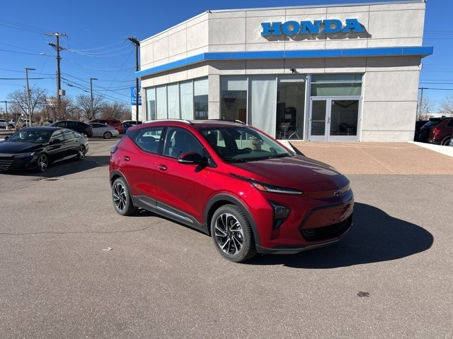 used 2022 Chevrolet Bolt EUV car, priced at $24,444