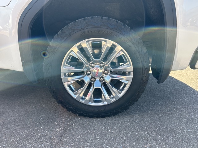 used 2022 GMC Sierra 1500 car, priced at $47,959