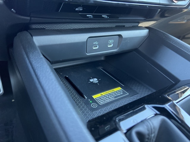 used 2025 Honda Accord Hybrid car, priced at $29,959