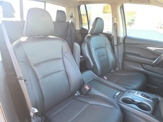 used 2023 Honda Ridgeline car, priced at $34,958