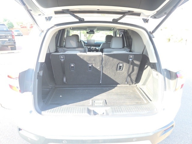 used 2024 Honda Pilot car, priced at $42,555