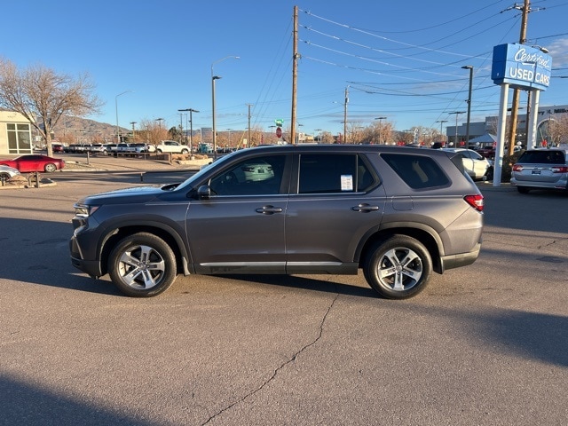 used 2024 Honda Pilot car, priced at $39,900