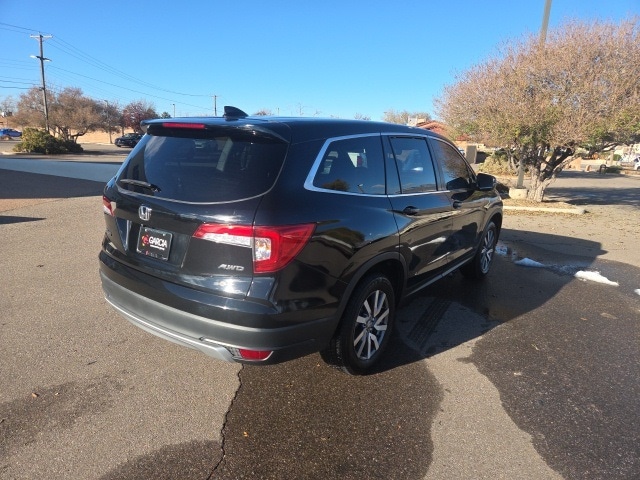 used 2022 Honda Pilot car, priced at $29,555