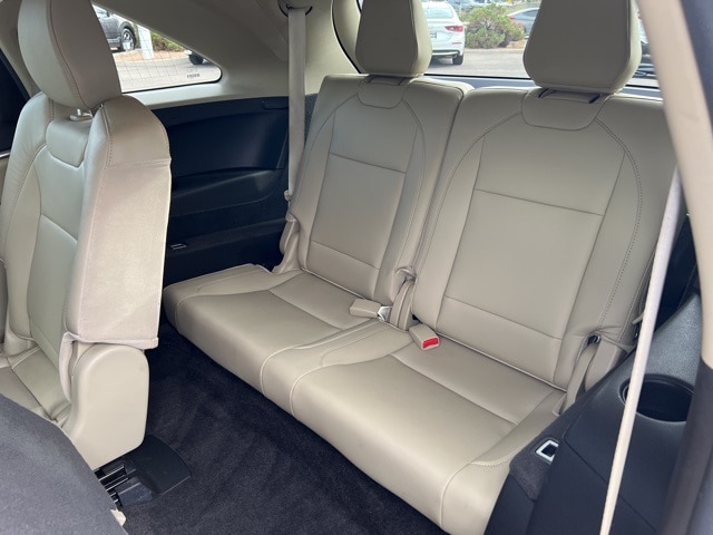 used 2016 Acura MDX car, priced at $18,777