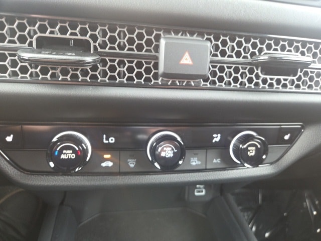 used 2025 Honda HR-V car, priced at $33,300