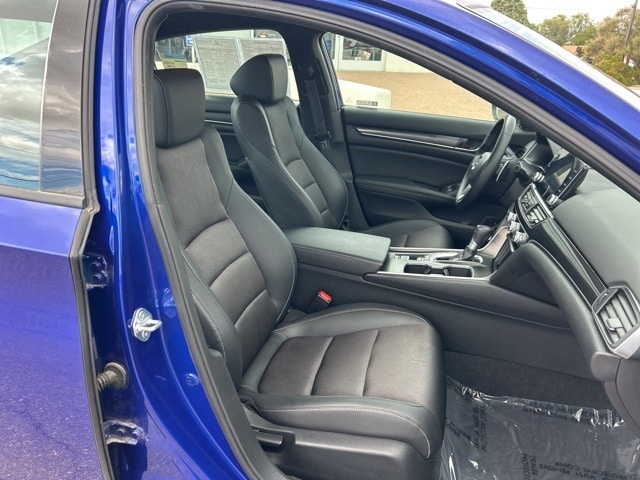 used 2022 Honda Accord car, priced at $26,555