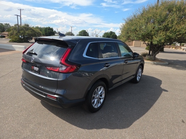 used 2023 Honda CR-V car, priced at $33,333