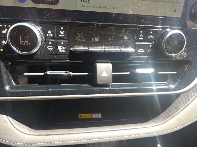 used 2023 Toyota Highlander car, priced at $37,959