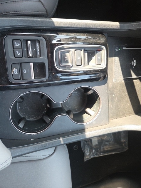 used 2024 Honda Pilot car, priced at $42,555