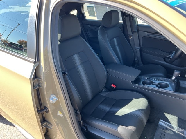 used 2025 Honda Civic car, priced at $28,222
