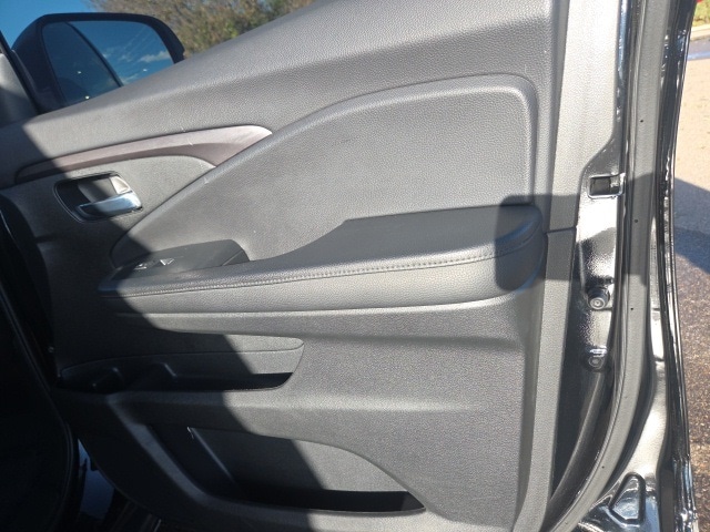 used 2022 Honda Pilot car, priced at $29,555