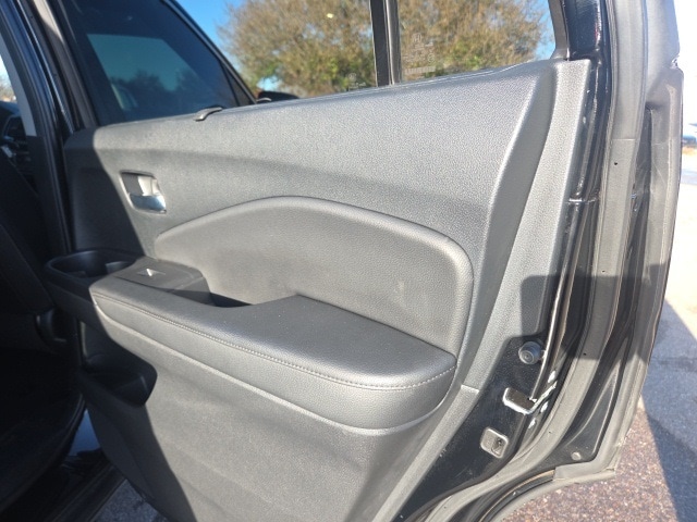 used 2022 Honda Pilot car, priced at $29,555