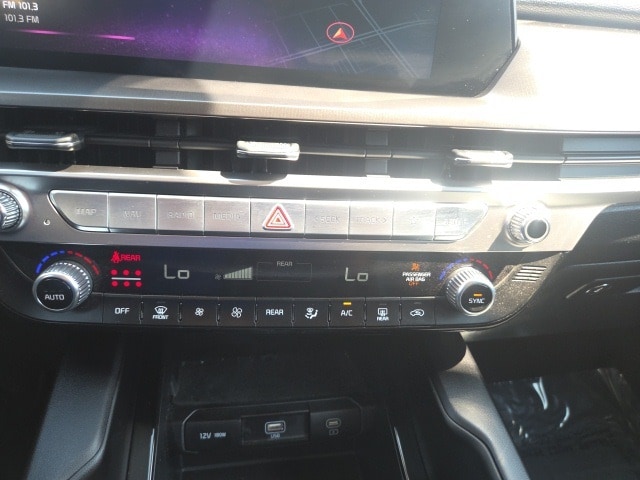 used 2024 Kia Telluride car, priced at $34,959