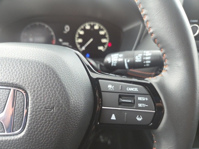 used 2025 Honda HR-V car, priced at $33,300