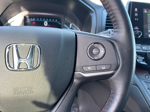 used 2024 Honda Odyssey car, priced at $42,777