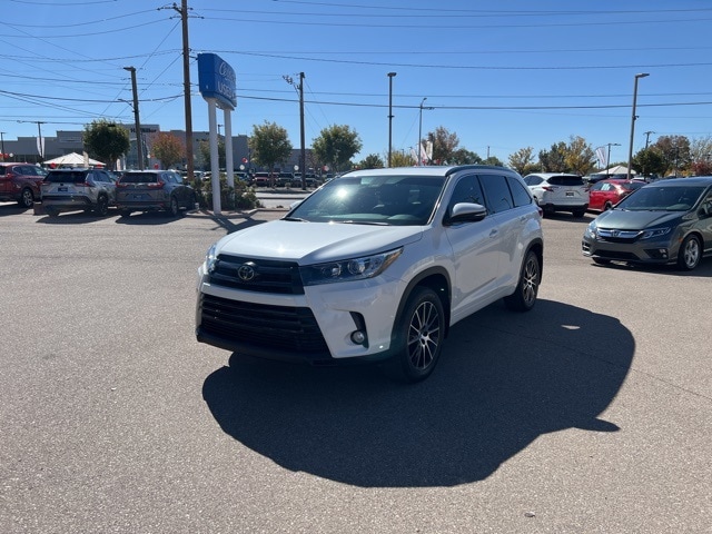 used 2017 Toyota Highlander car, priced at $27,555