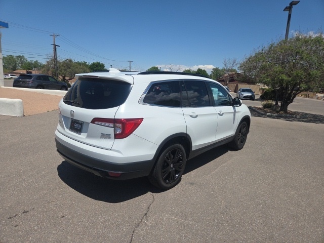 used 2022 Honda Pilot car, priced at $35,556