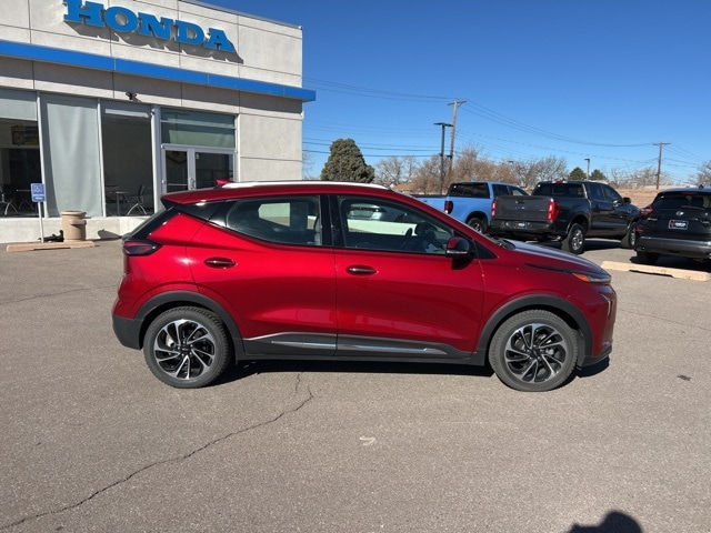 used 2022 Chevrolet Bolt EUV car, priced at $24,444