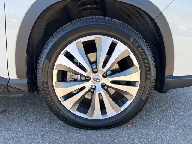 used 2021 Subaru Ascent car, priced at $26,333