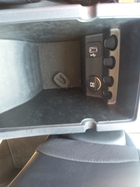 used 2014 Jeep Cherokee car, priced at $15,300