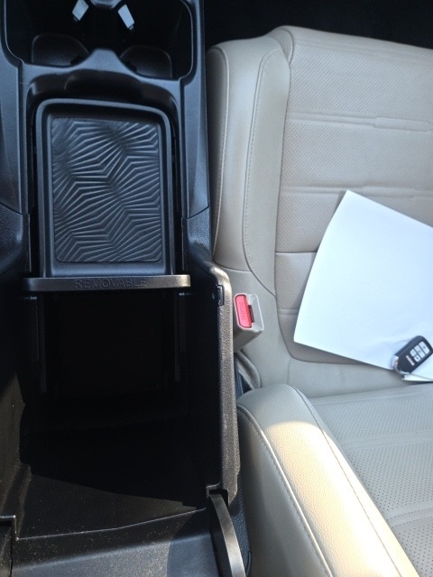 used 2019 Honda CR-V car, priced at $27,777