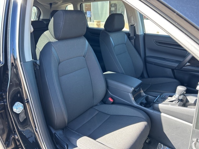 used 2025 Honda CR-V car, priced at $33,555