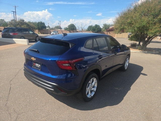 used 2024 Chevrolet Trax car, priced at $21,959