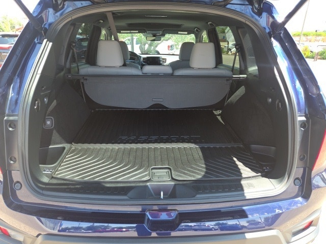 used 2023 Honda Passport car, priced at $33,333
