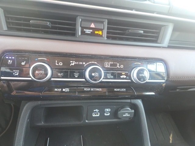 used 2025 Honda Pilot car, priced at $52,959