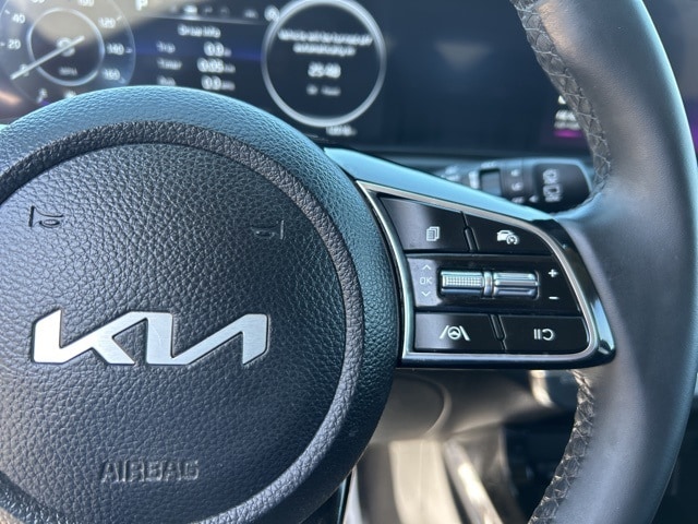 used 2024 Kia Seltos car, priced at $23,555