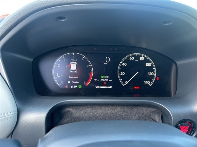 used 2025 Honda HR-V car, priced at $27,222