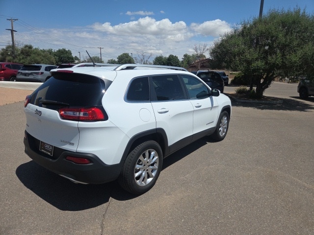 used 2014 Jeep Cherokee car, priced at $15,300