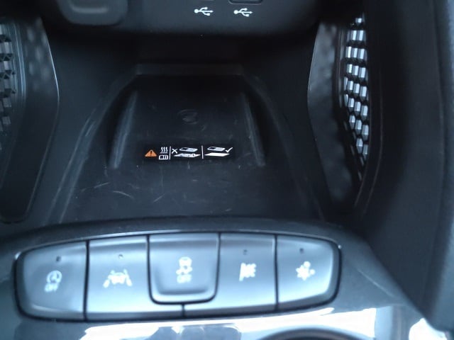 used 2025 Chevrolet TrailBlazer car, priced at $29,555