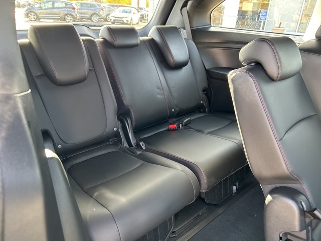 used 2024 Honda Odyssey car, priced at $42,777