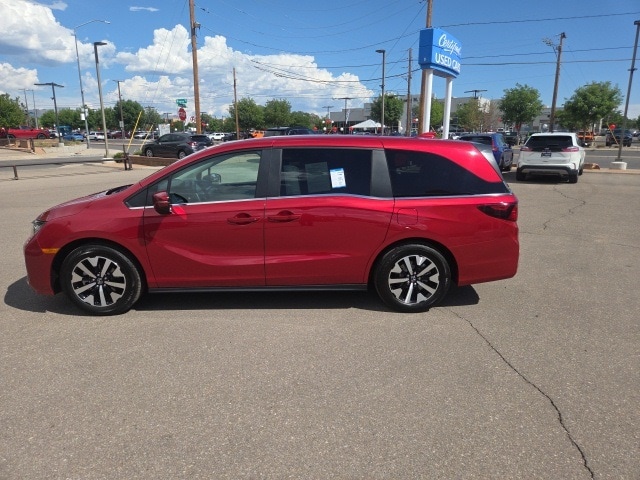 used 2025 Honda Odyssey car, priced at $43,958