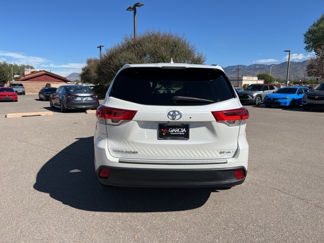 used 2017 Toyota Highlander car, priced at $27,555