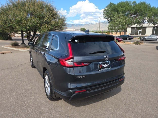 used 2023 Honda CR-V car, priced at $33,333