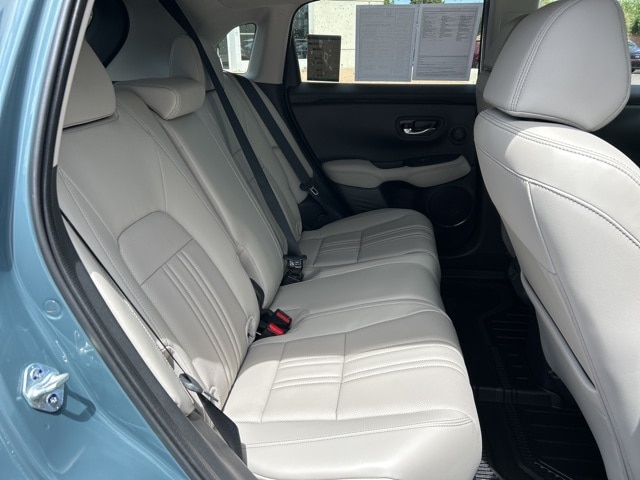 used 2025 Honda HR-V car, priced at $31,957