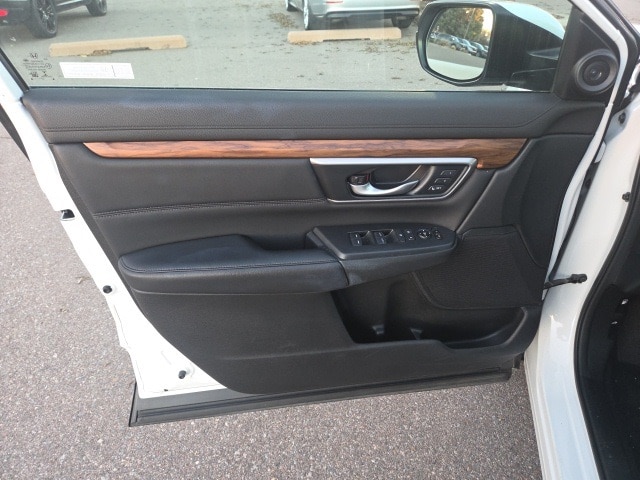 used 2020 Honda CR-V car, priced at $27,959